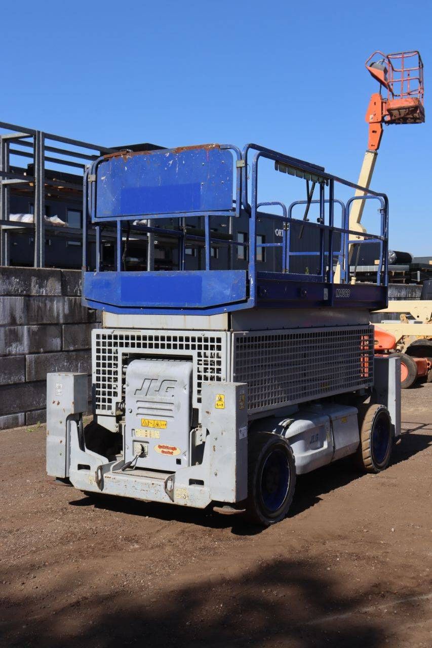Scissor lift JLG M4069 Electric 14m 2006