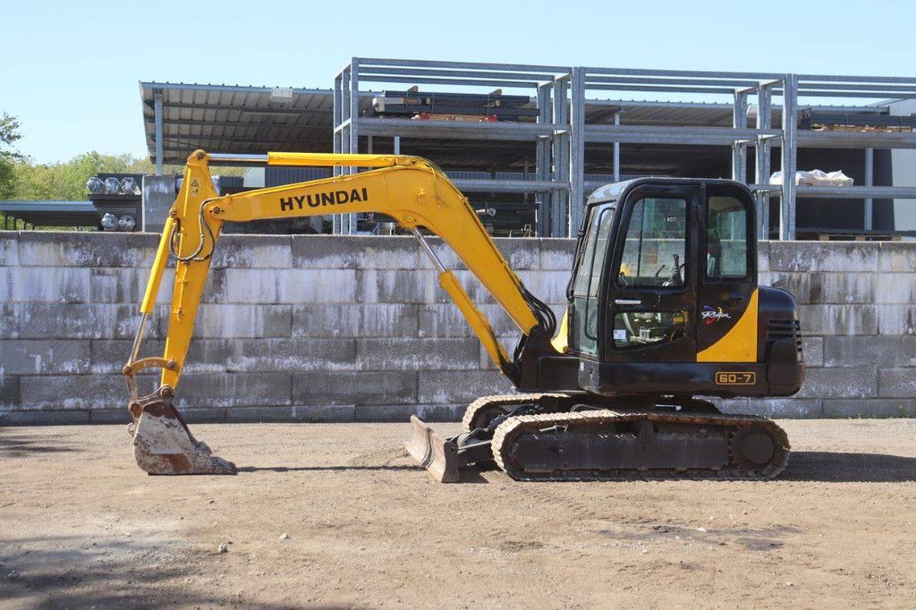 Hyundai R60-7 Diesel Crawler Excavator 2013