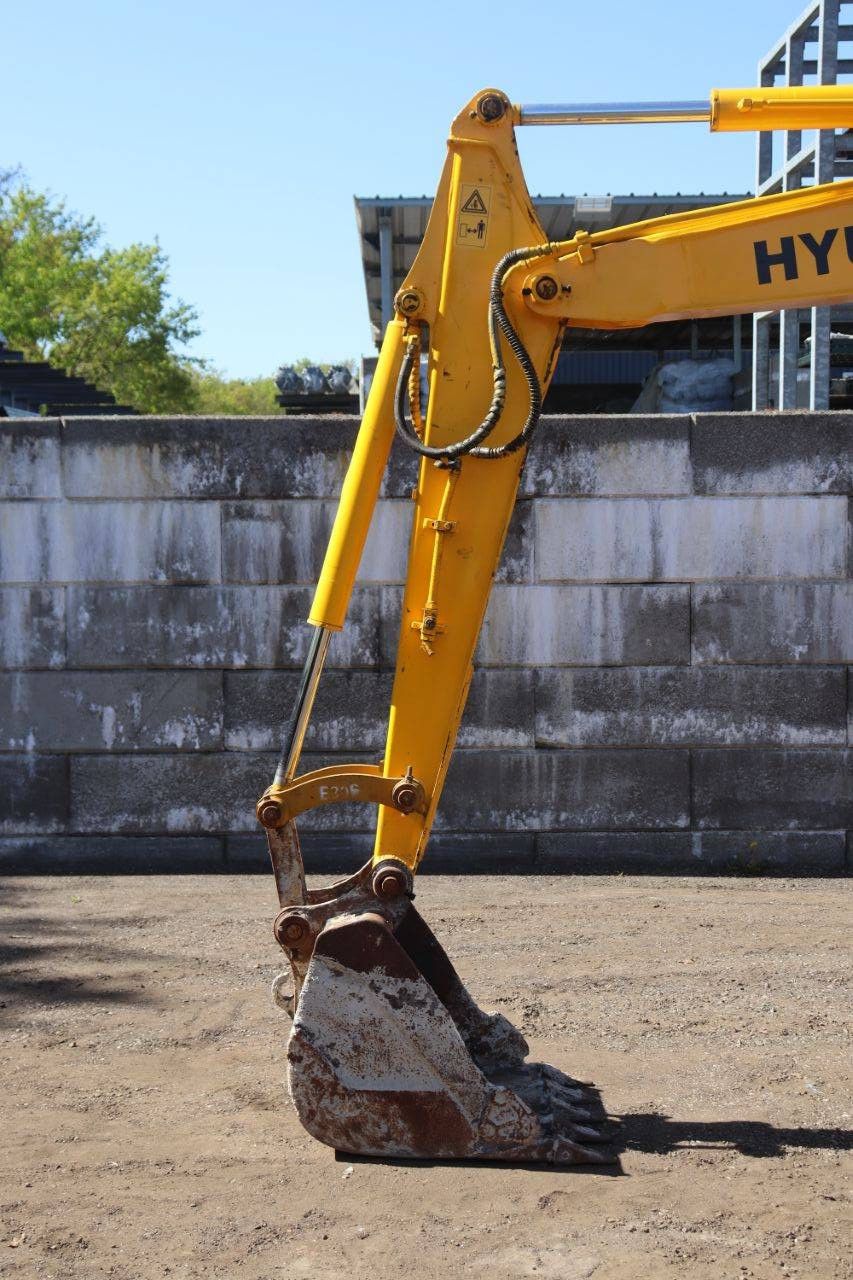 Hyundai R60-7 Diesel Crawler Excavator 2013