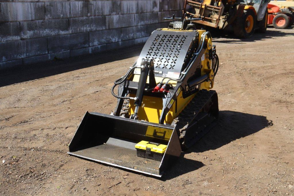 Delano T360 Skid Steer Loader Petrol 2025 New