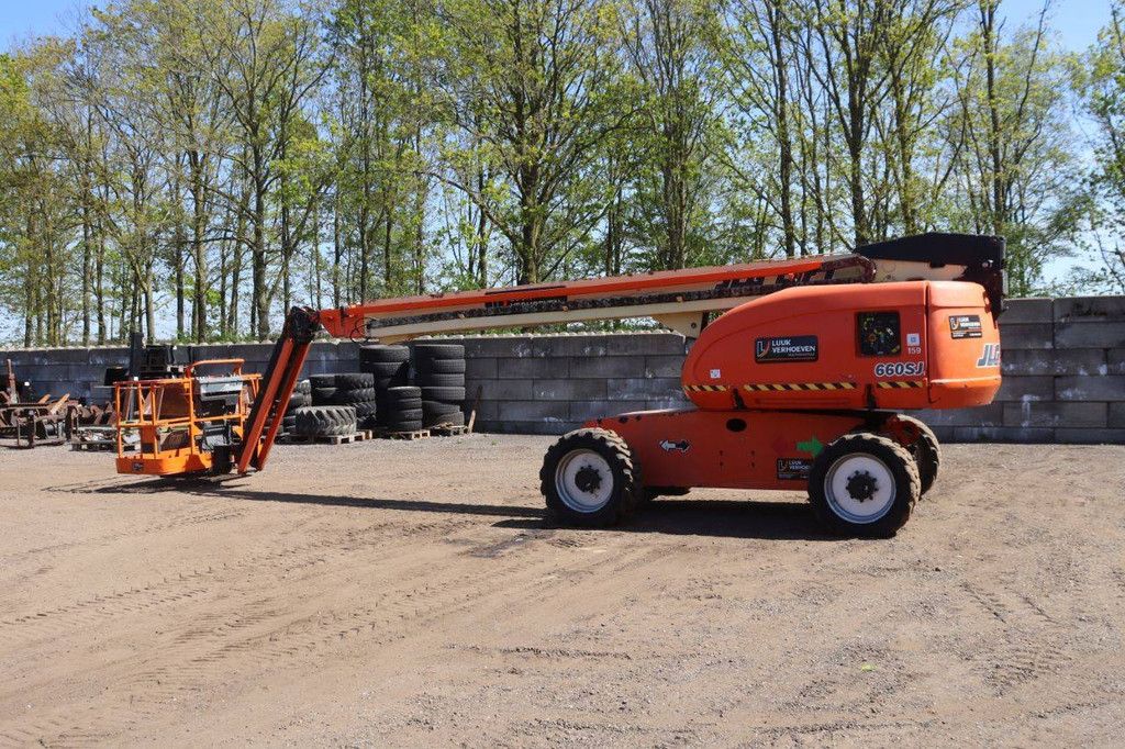 Telescopic boom lift JLG 660SJ Diesel 22m 2013