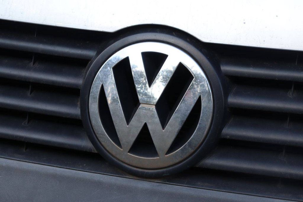 Volkswagen Transporter LPG+Petrol 140hp van 2009