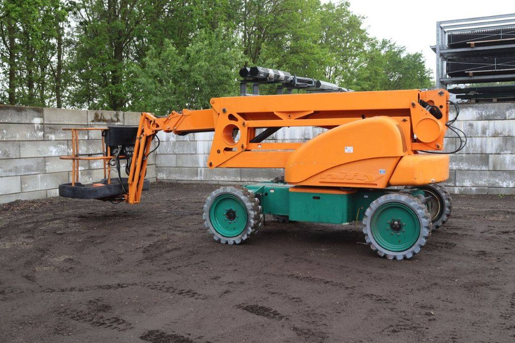 Niftylift HR31 Gelenkteleskoparbeitsbühne Diesel-Hybrid 20,8 m 2011