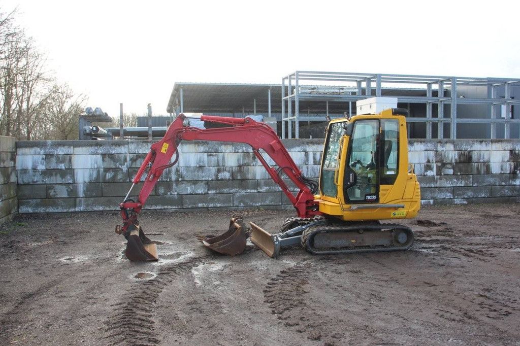 Crawler excavator Takeuchi TB235 Diesel 22kW 2014