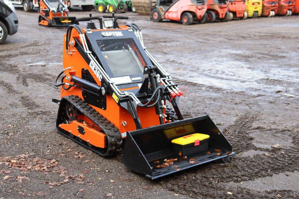 Captoc 36C Kompaktlader, Benzin, 13,5 PS, Baujahr 2025, Neu