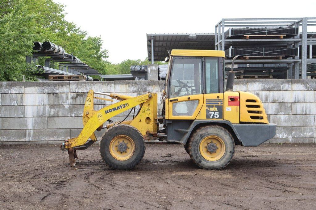Wiellader Komatsu WA 75-3 Diesel 2002