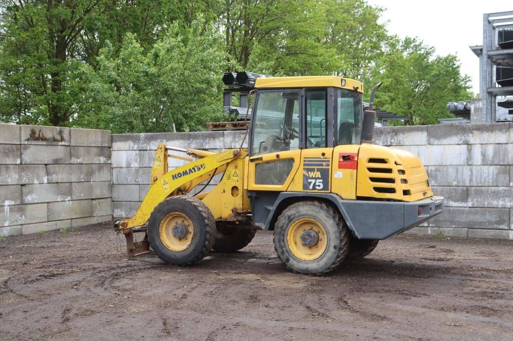 Wiellader Komatsu WA 75-3 Diesel 2002