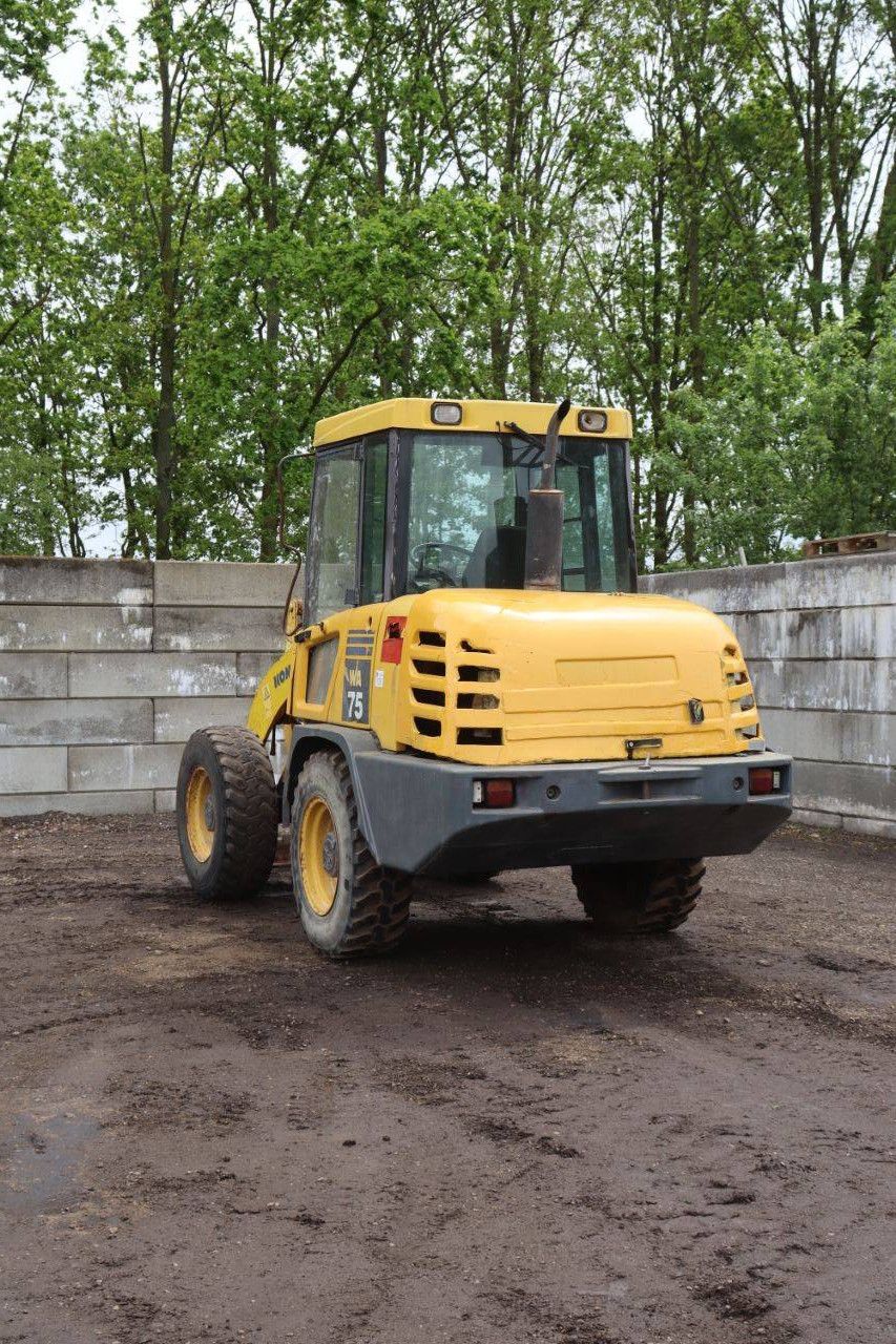 Wiellader Komatsu WA 75-3 Diesel 2002