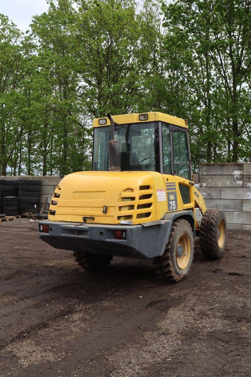 Wiellader Komatsu WA 75-3 Diesel 2002