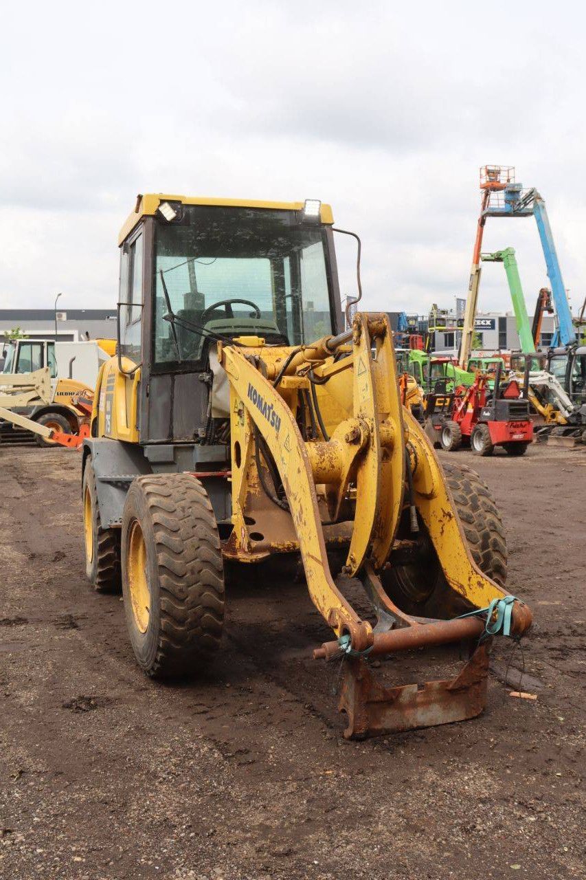 Wiellader Komatsu WA 75-3 Diesel 2002