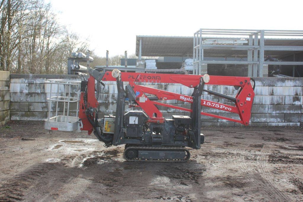 Spinhoogwerker Platform Basket Spider 15.75 Pro Benzine 15m 2014