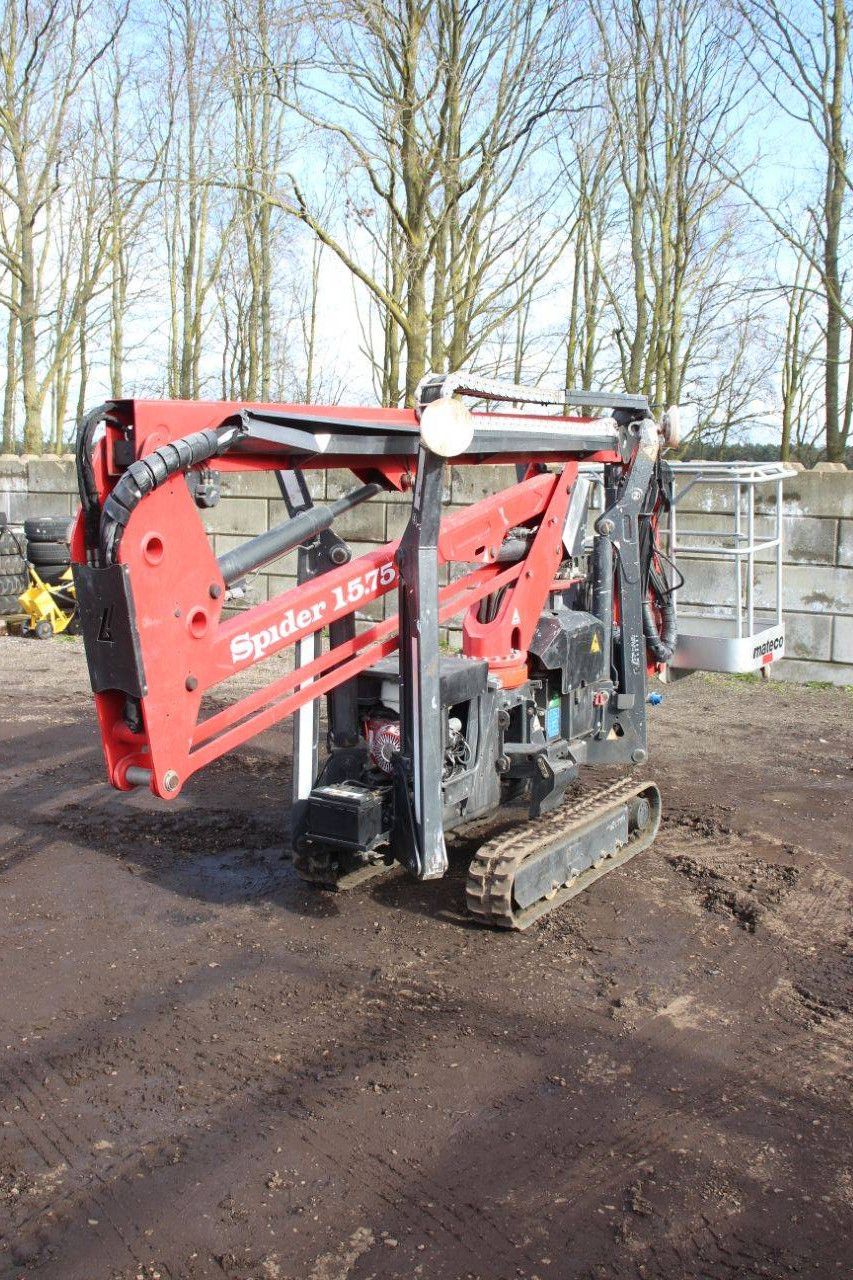 Spinhoogwerker Platform Basket Spider 15.75 Pro Benzine 15m 2014