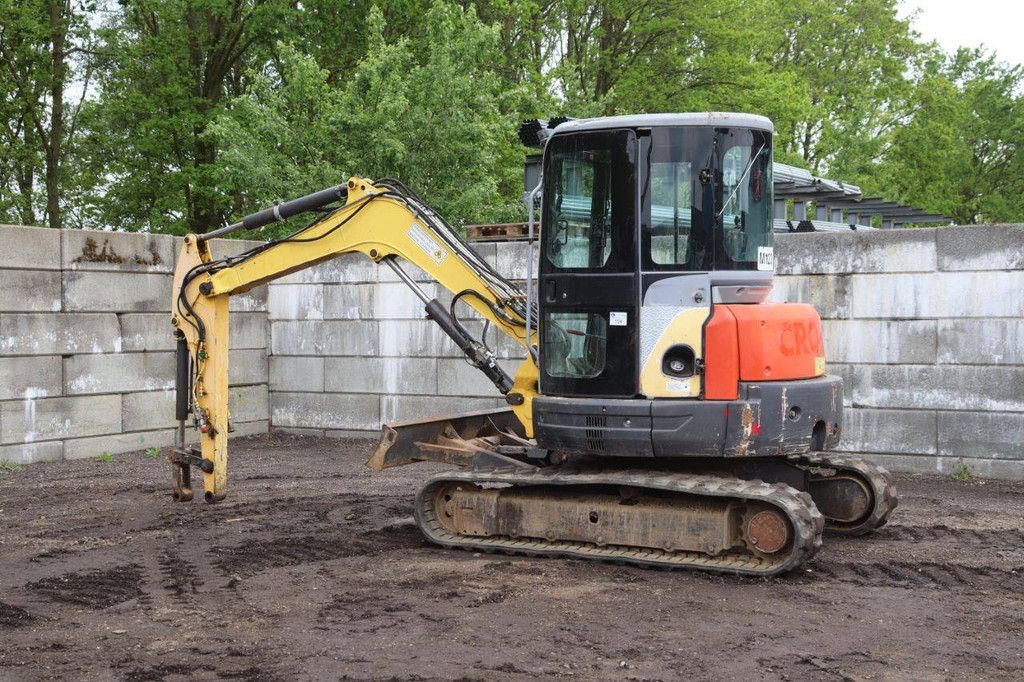 Rupsgraafmachine New Holland E50B SR Diesel 2011