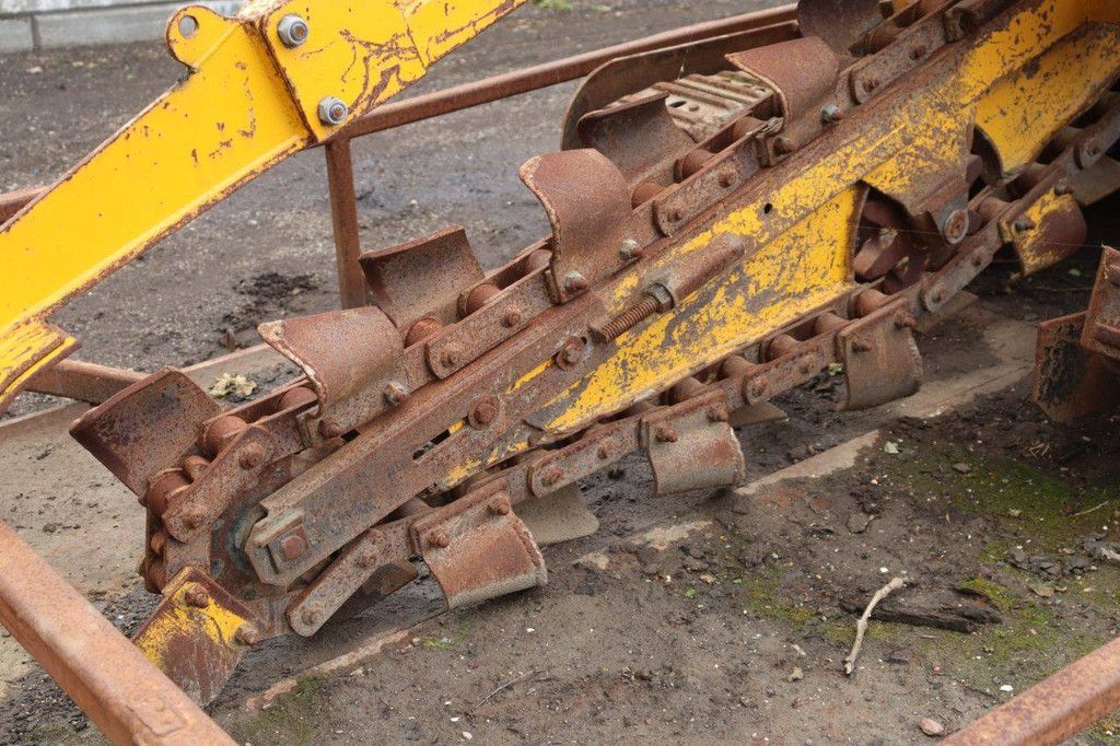 Diesel Chain Grinder on Trailer