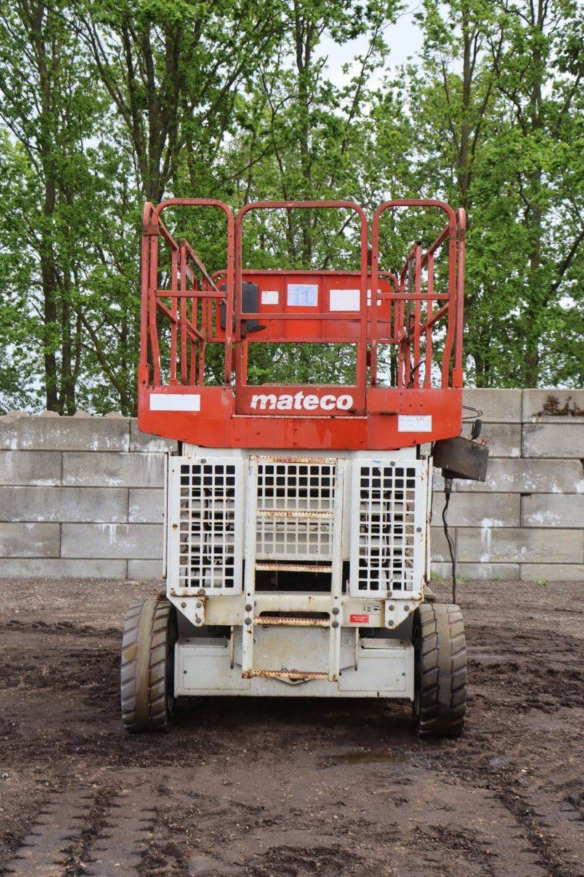 Scissor lift JLG 3369LS Diesel 12m 2008