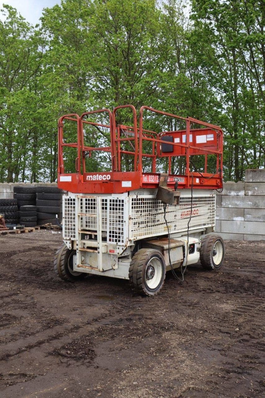 Scissor lift JLG 3369LS Diesel 12m 2008