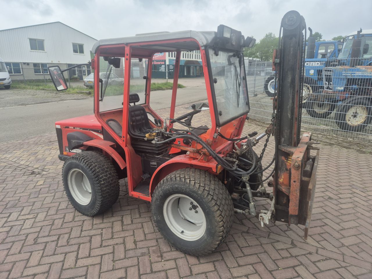 Antonio Carraro TTR 4400 HST