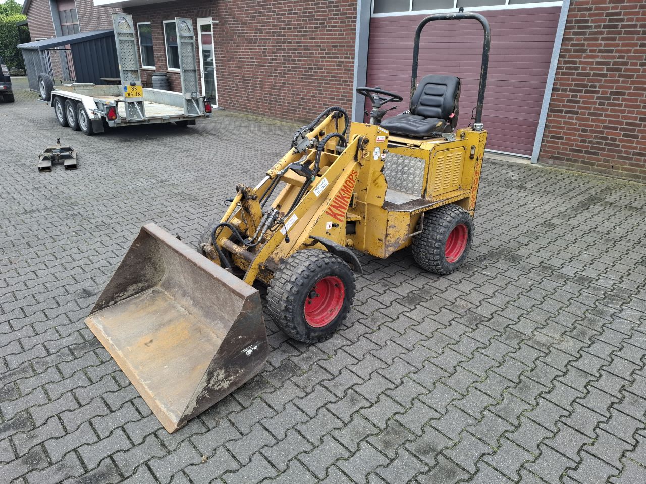Knikmops 90