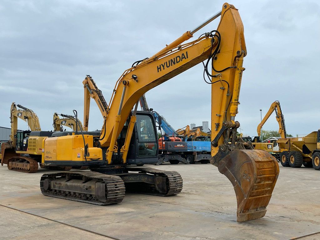 Hyundai R210LC-7A