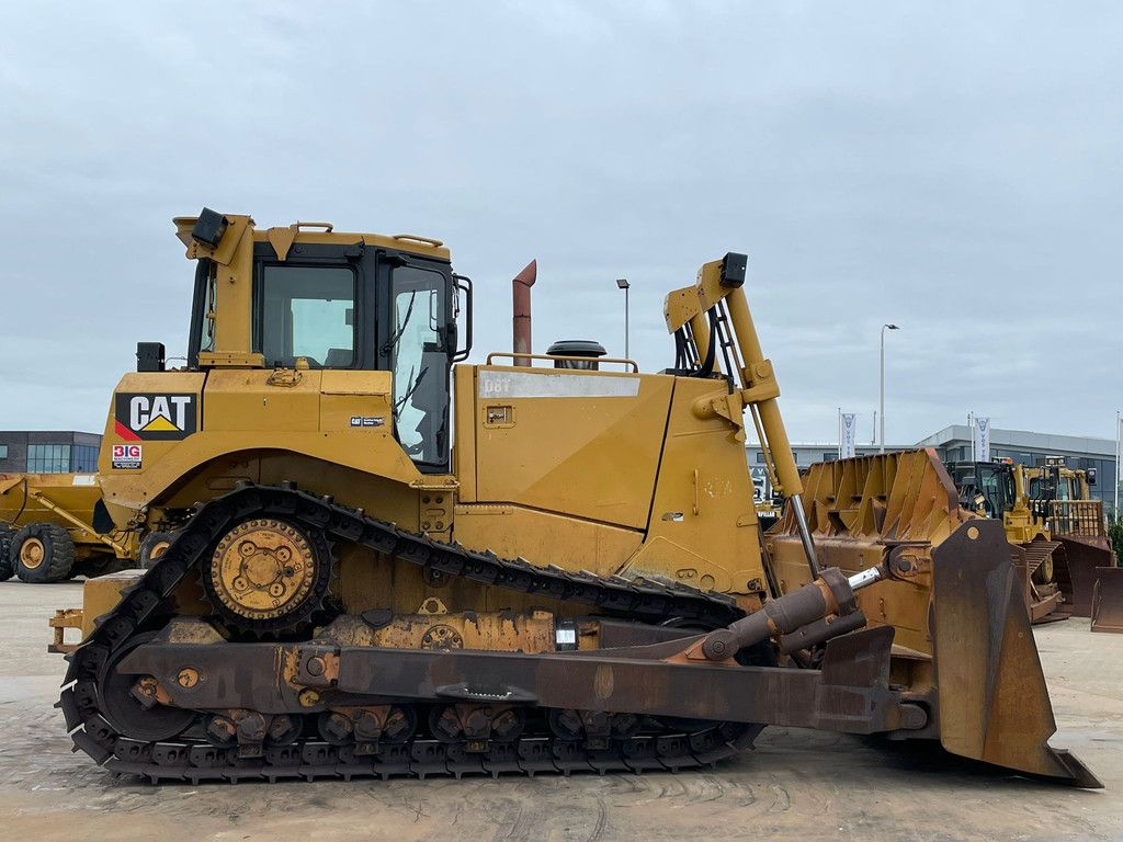 Caterpillar D8T - 2021 Rebuild CE / EPA
