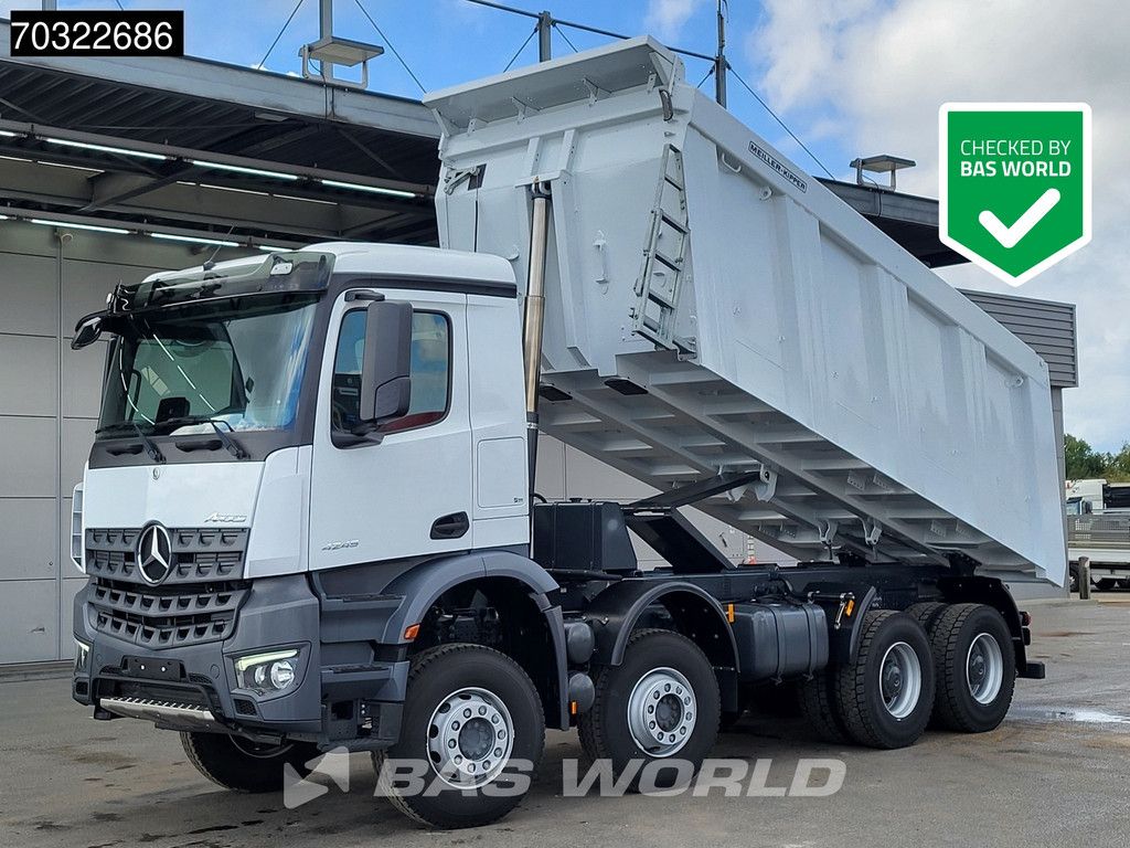 Mercedes Arocs 4245 8X4