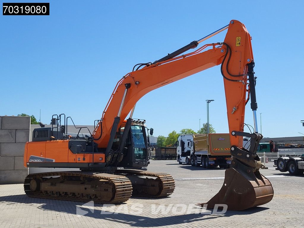 Doosan DX 300 LC-5