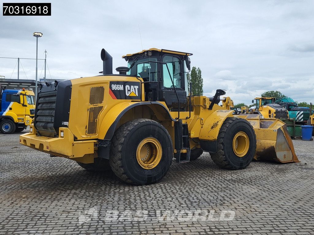 Caterpillar 966 M