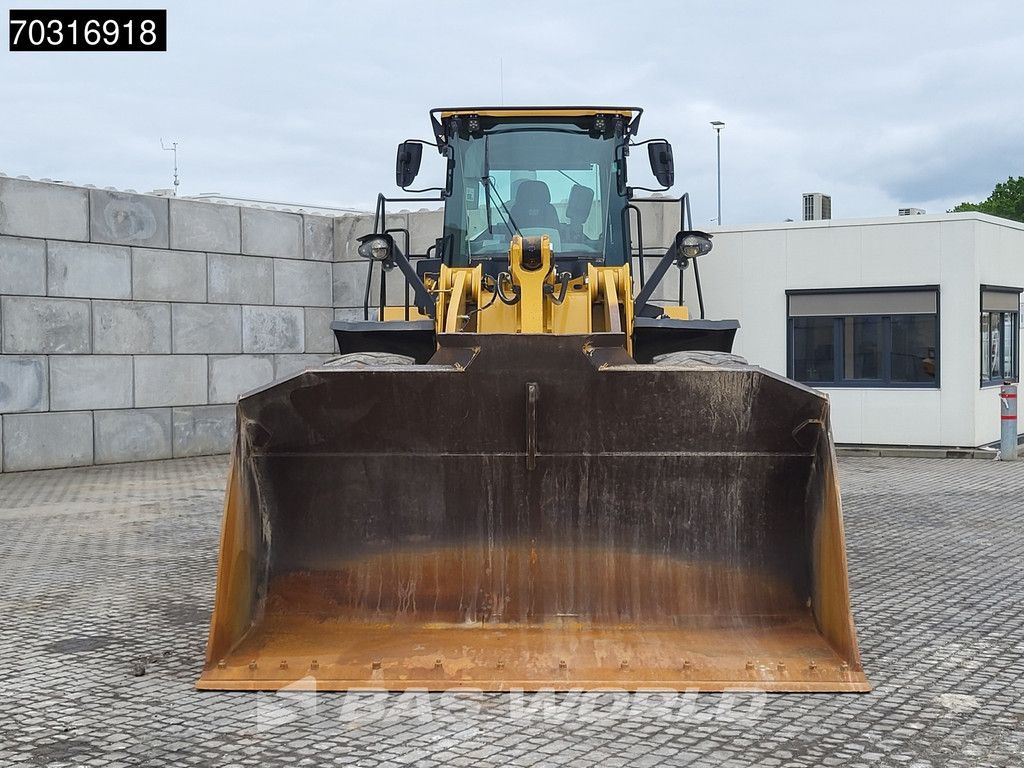 Caterpillar 966 M