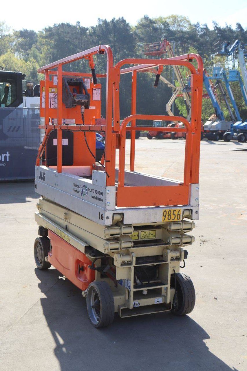 Schaarlift JLG 1930ES Elektrisch 7.72m 2004