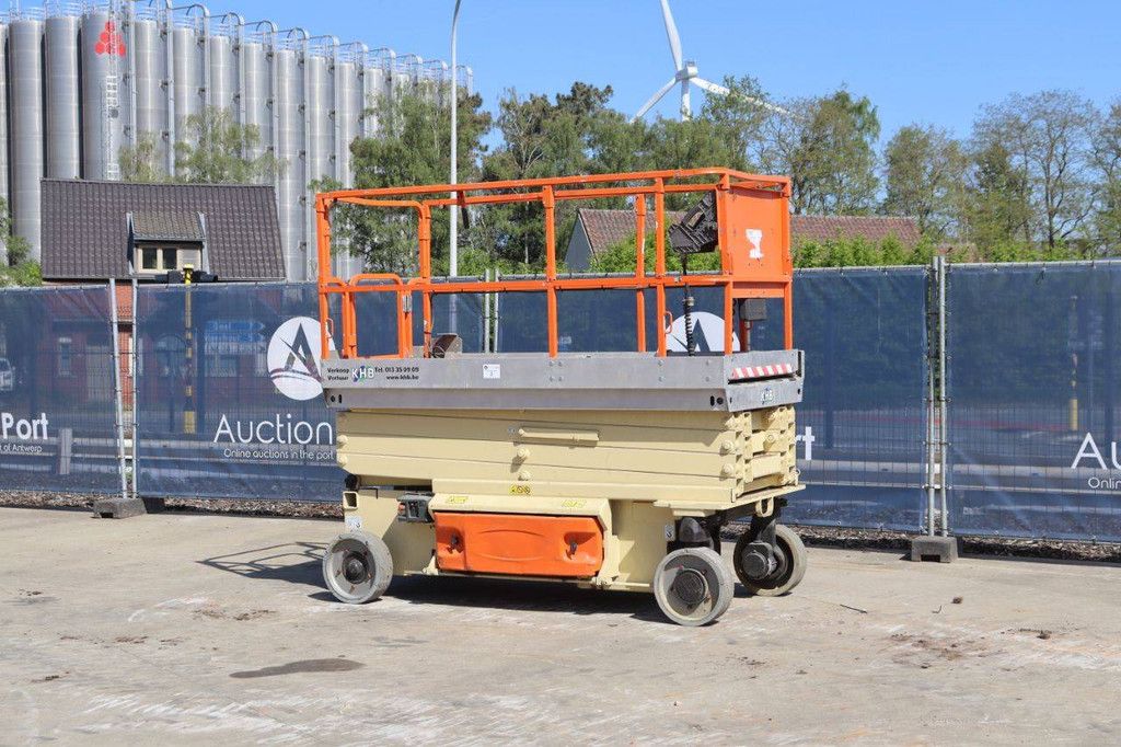 Scherenbühne JLG 3246ES Elektrisch 11,8 m 2010