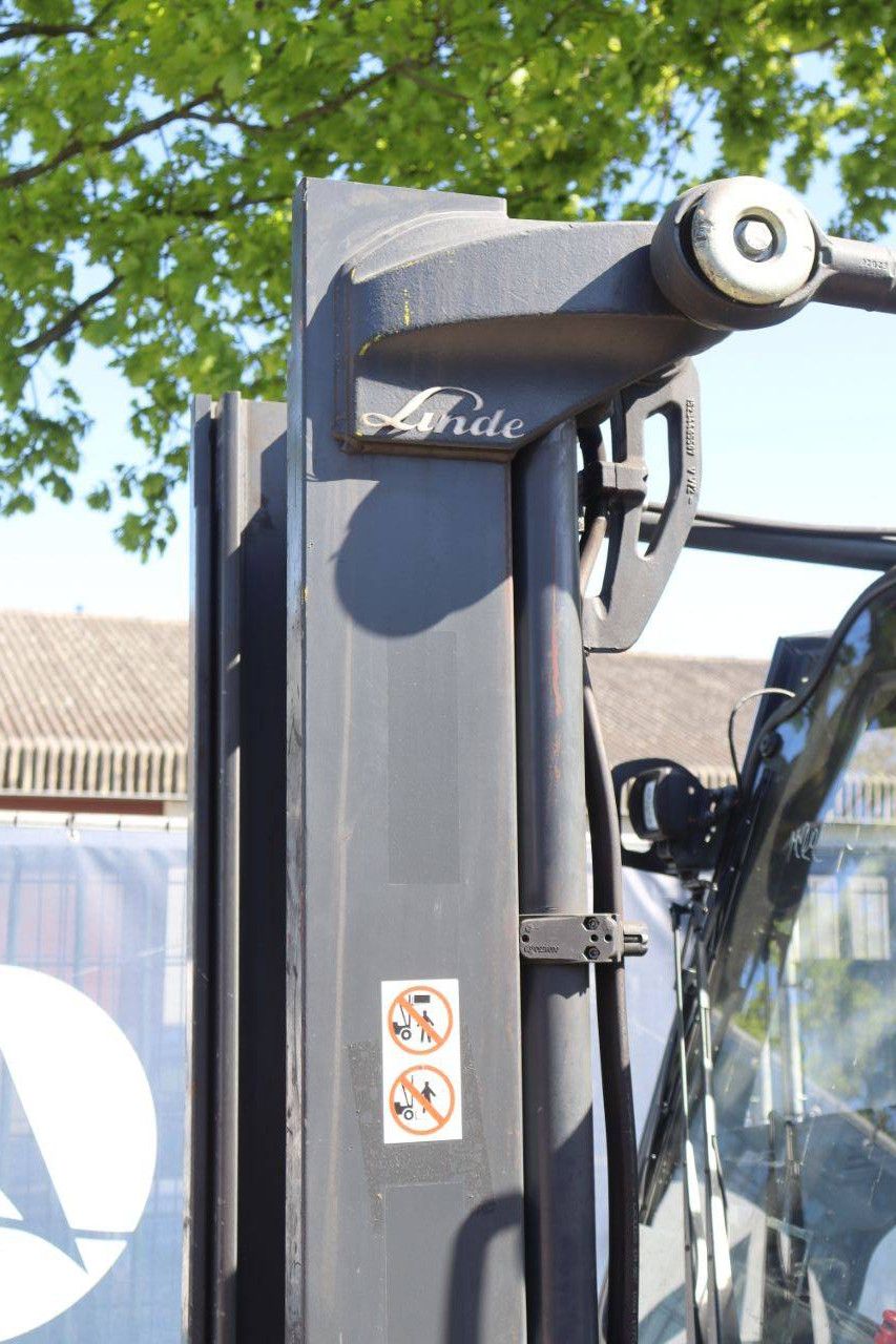 Linde E30HL-01/600 Electric Forklift 3000kg 2020