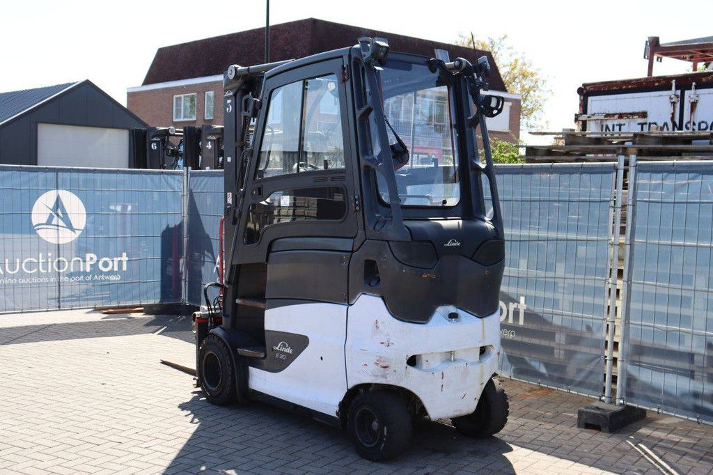 Linde E30HL-01/600 Elektrogabelstapler 3000 kg 4,14 m 2020