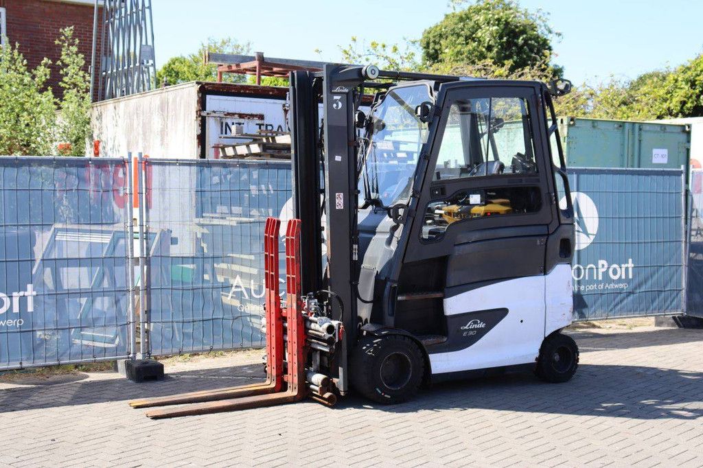 Linde E30HL-01/600 Elektrogabelstapler 3000 kg 4,14 m 2020
