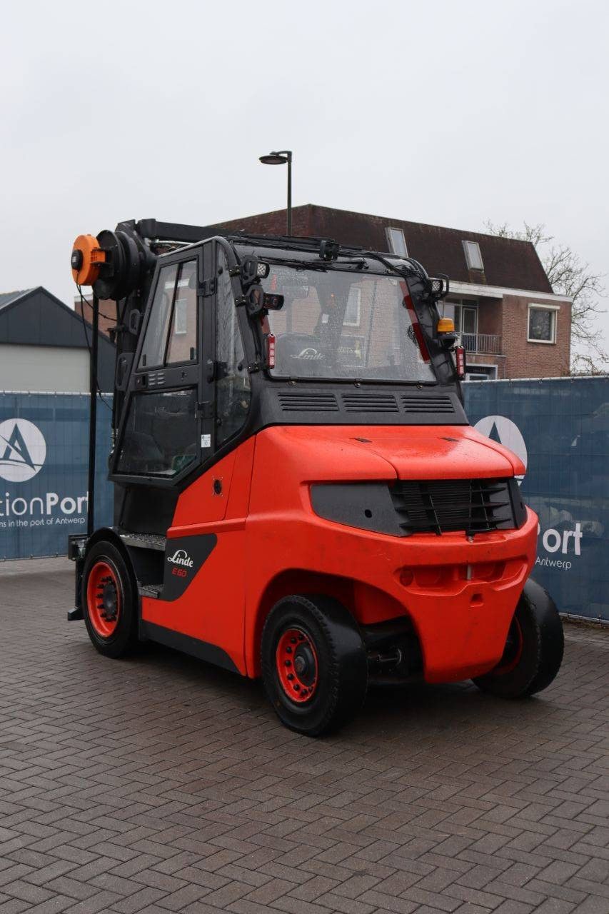 Linde E60-01 Electric Forklift 6000kg 7.5m 2017