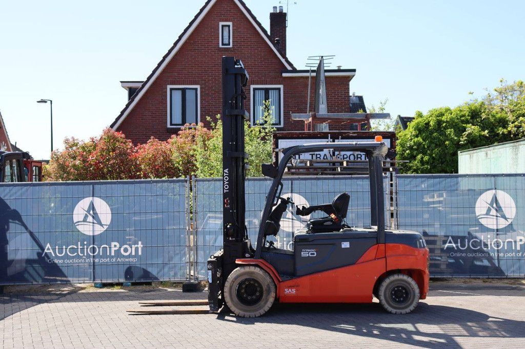 Toyota 8FBMT50 Elektrogabelstapler 5000 kg 5,5 m 2018