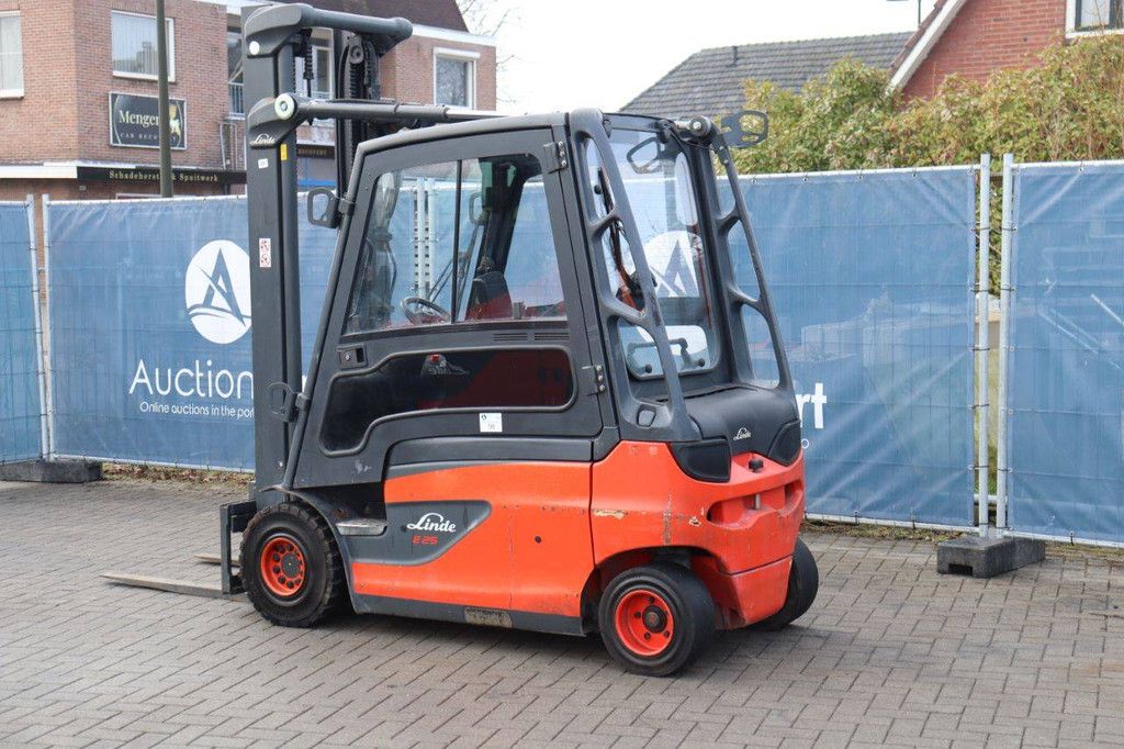 Heftruck Linde E25L-01 Elektrisch 2500kg 2016