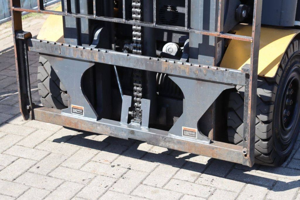 Caterpillar 2EP5000 Elektrogabelstapler, 2260 kg, 3,1 m