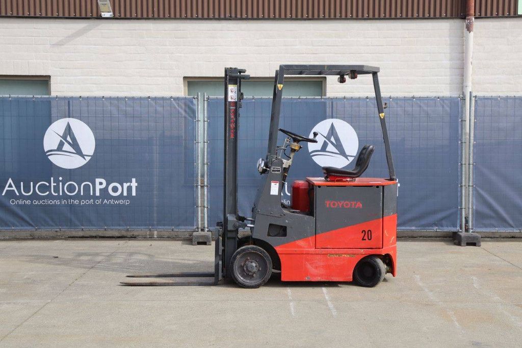 Toyota Gabelstapler 20 Elektro 3000kg 4m