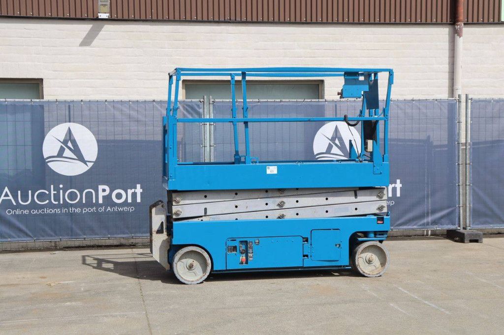 Scherenbühne Genie GS-2032 Electric 8m 2008