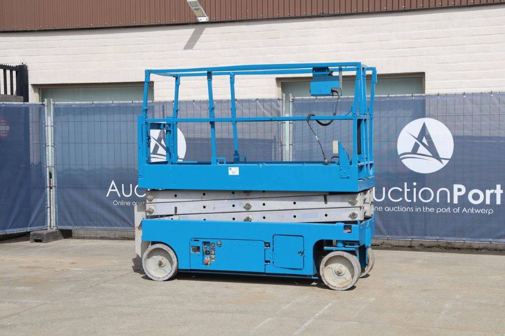 Scherenbühne Genie GS-2032 Electric 8m 2008