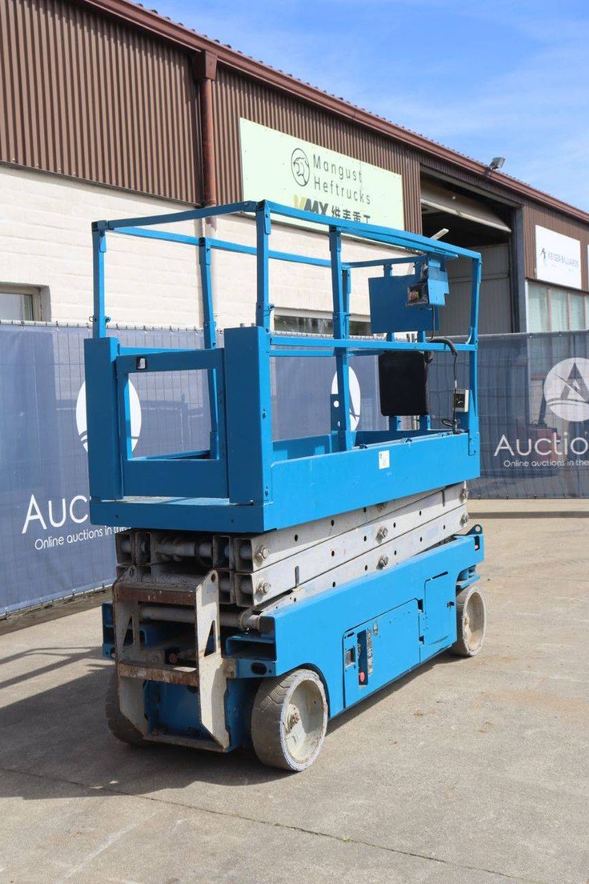 Scherenbühne Genie GS-2032 Electric 8m 2008