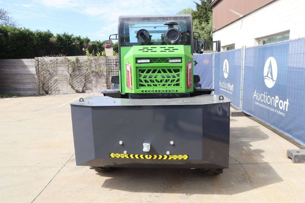 Nycheki VMX Diesel Rough Terrain Forklift 4m New