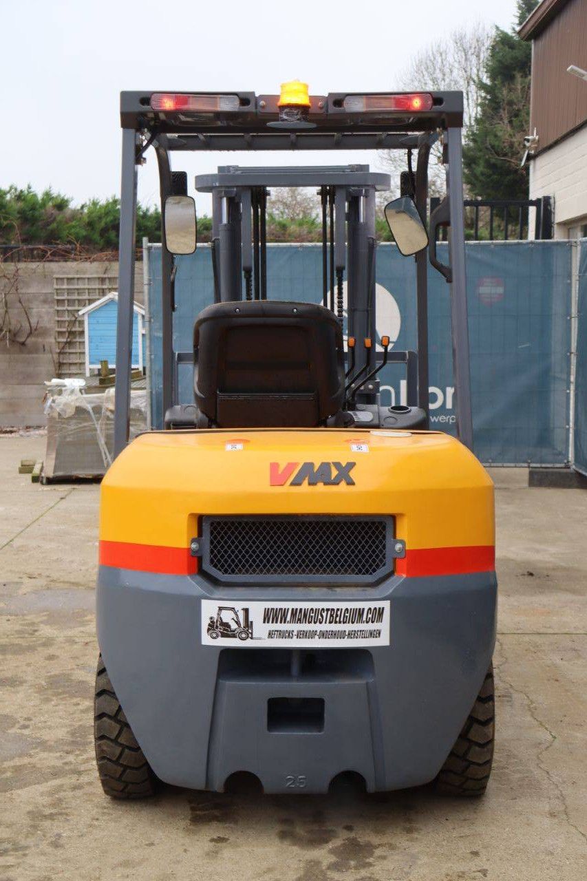 Forklift VMAX CPD25 Diesel 2500kg 3.0m 2023 New