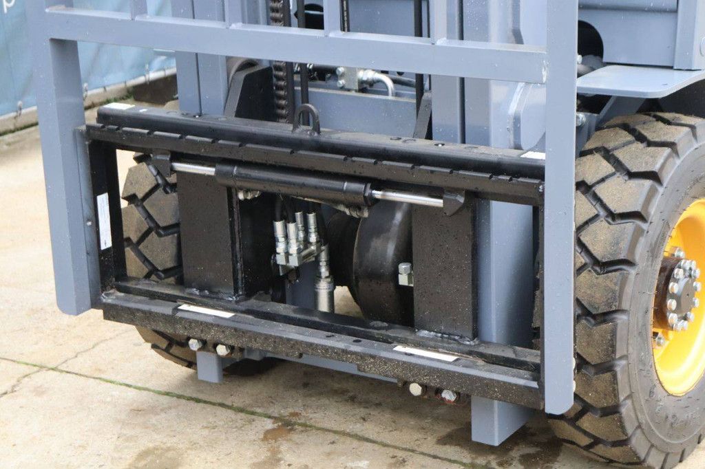 Forklift VMAX CPD25 Diesel 2500kg 3.0m 2023 New
