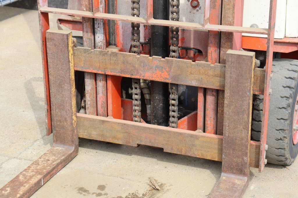 Nissan Datsun 15 NA0YL15U Elektro-Gabelstapler, 1350 kg, 3,7 m