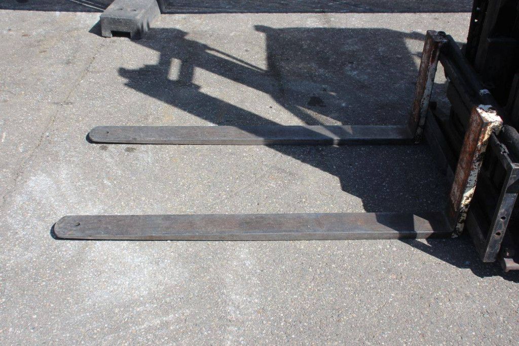 Forklift Linde H25D Diesel 2500kg 3.2m 1990