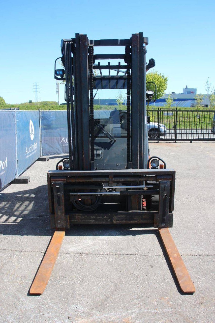 Linde H60D-02 Diesel-Gabelstapler 6000 kg 4,15 m 2005