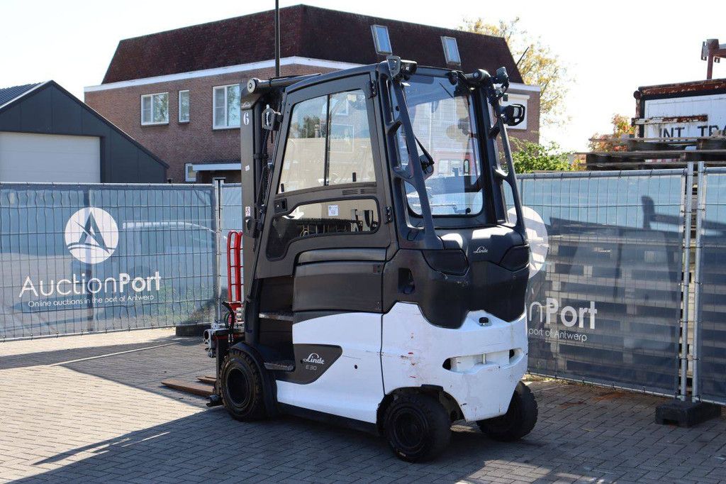 Linde E30HL-01/600 Elektrogabelstapler 3000 kg 4,14 m 2020