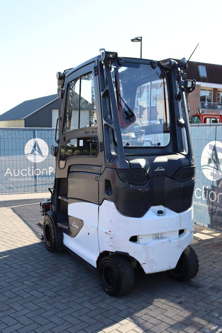 Linde E30HL-01/600 Elektrogabelstapler 3000 kg 4,14 m 2020