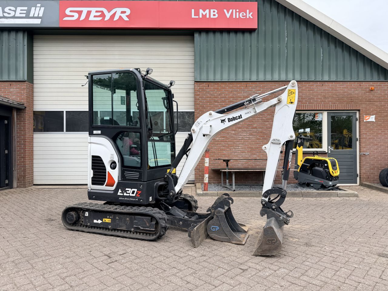 Bobcat E20z minigraver